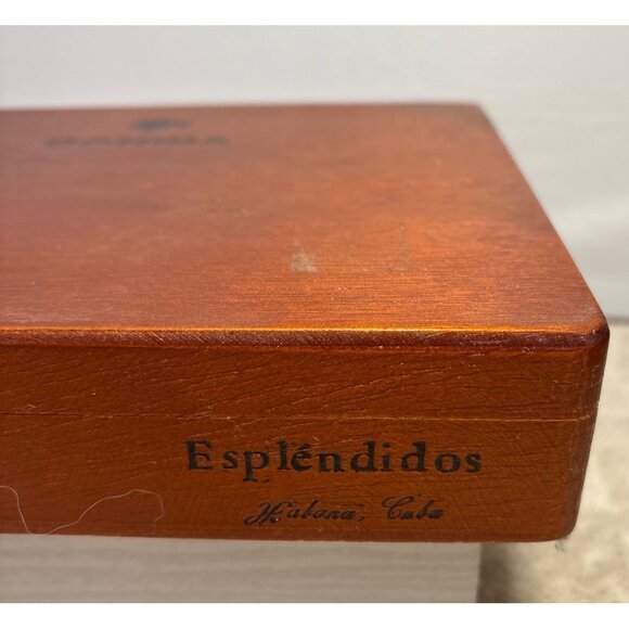 Cohiba Espléndidos Cigar Wooden Box With Cuban Seal & Latch Closure - Picture 4 of 8